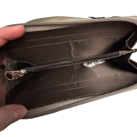 Montana West Khaki Aztec Concho Tote Bag with Matching Wallet NWT - Picture 9 of 13